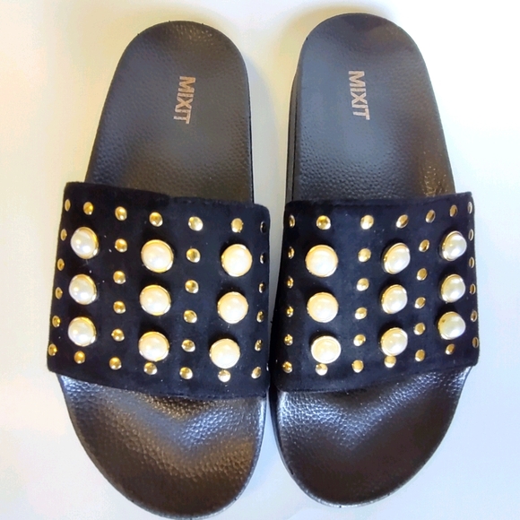 MIXIT Black whit Pearl and Stud Woman Slides. Sz 9 - Picture 3 of 12